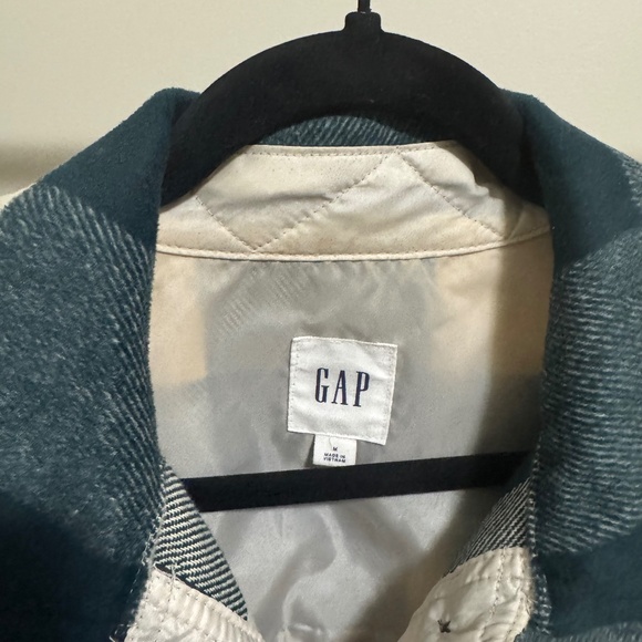 Women’s Gap Plaid Shacket Size M - Picture 3 of 8